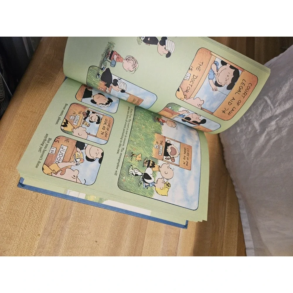 It's‎ A Mystery, Charlie Brown By Charles M.Schulz